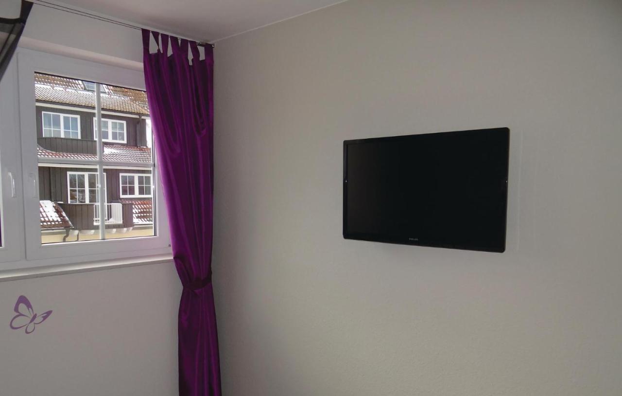2 Bedroom Nice Apartment In Insel Poel-Gollwitz Exterior foto