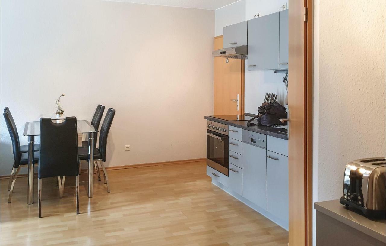 2 Bedroom Nice Apartment In Insel Poel-Gollwitz Exterior foto