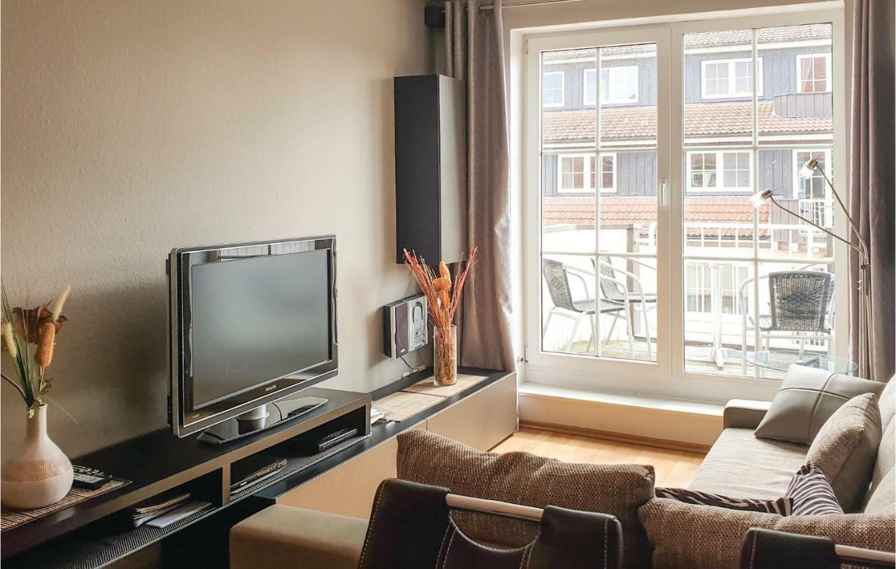 2 Bedroom Nice Apartment In Insel Poel-Gollwitz Exterior foto