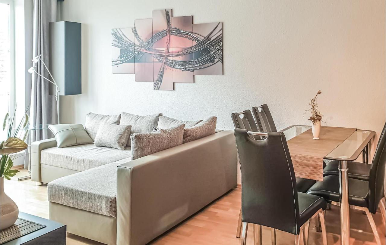 2 Bedroom Nice Apartment In Insel Poel-Gollwitz Exterior foto